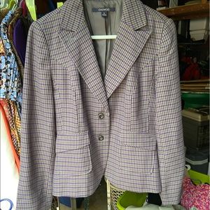 🌸2 for $12🌸Ladies Blazer - Size 6